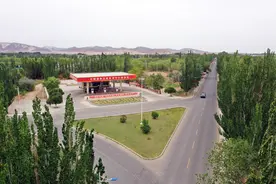 用行动诠释责任 用奉献彰显担当——酒泉卫星发射中心油料保障人员高温下的坚守纪实图片