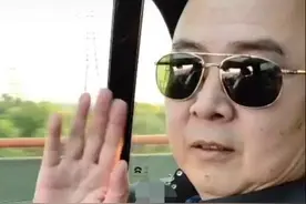 最帅唐僧徐少华近照曝光，牙齿泛黑老年斑凸显，老态十足大不如前图片