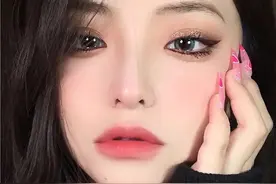 小说：睁着眼睛望着我图片