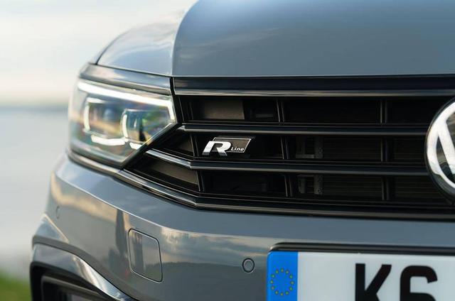 迈腾旅行车究竟有多香？高功2.0T+7DSG，竟比高尔夫GTI跑得还快