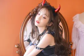 小恶魔美女装束图片