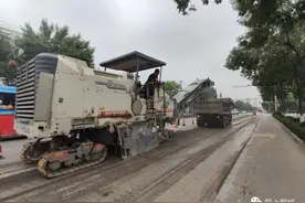 集中处置车辙病害，肥城路面变美了！图片