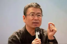 白岩松：想要孩子未来有出息，必须“吃”这3种苦，父母别心软图片