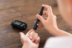 得了糖尿病，皮肤若有这4种现象，说明体内血糖超标，要引起重视图片