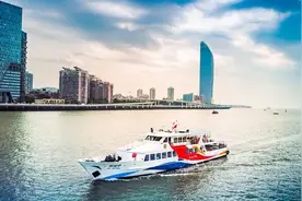 厦门的这艘豪华观光游轮，集金门、鹭岛两地历史+人文+景观一体！图片