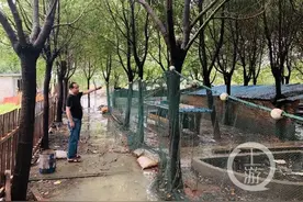 苏州昆山阳澄湖百家蟹坊拆除风波：幕后经营者隐现政府干部图片