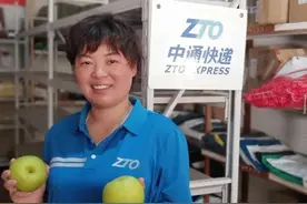 买5部手机注册5个微信号，常德女“村播”组团助农，滞销农产品成“网红”图片