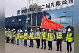 「特殊党日」中建四局珠海来利项目部闻风而动与“圆规”赛跑图片