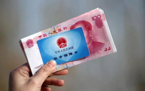 个人和企业缴纳社保，到底有什么区别？两点大不同，你知道吗？