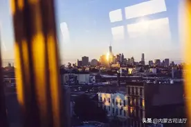 三毛：一个不欣赏自己的人是难以快乐的图片
