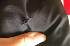 骑车遇“暗算” 风筝线威力有多大图片