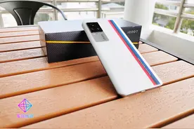 「集微拆评」iQOO 7评测：拥有顶级旗舰性能的游戏手机图片