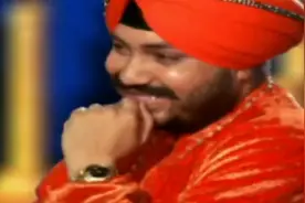 解放军向印军24h播放的印度名曲，还真是这首视频封面