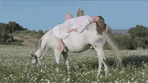 身体乳可以擦牛皮鞋吗 身体乳可以擦牛皮鞋吗