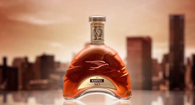 同样是XO，马爹利蓝带和拱桥有什么区别？喜欢喝白兰地的来了解下