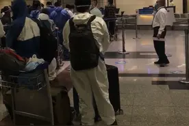 我的艰难回国之路图片