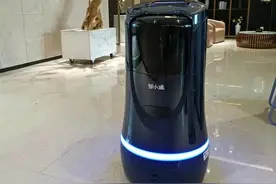 助力防疫！碧江这家酒店推出智能机器人无接触配送服务图片