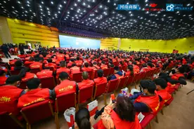 丹尼斯集团总经理王磊：2020将是实体零售未来十年最容易的一年图片