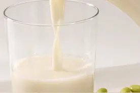 豆浆是个好东西，但是很多人都喝错了，喝哪种豆浆可以帮助减肥？图片