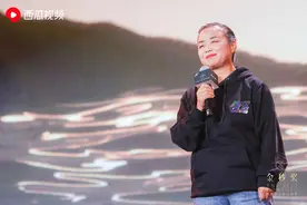 一人一车，57岁阿姨自驾游，追逐后半生的光芒万丈图片