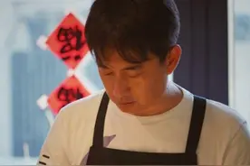 孙莉晒黄磊下厨照，一家人菜品太简单，黄磊下厨细节将发展副业？图片