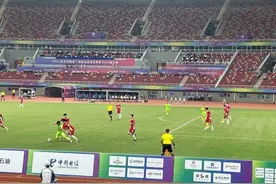 全运会U20男足决赛阶段第二轮 新疆一球力克东道主图片