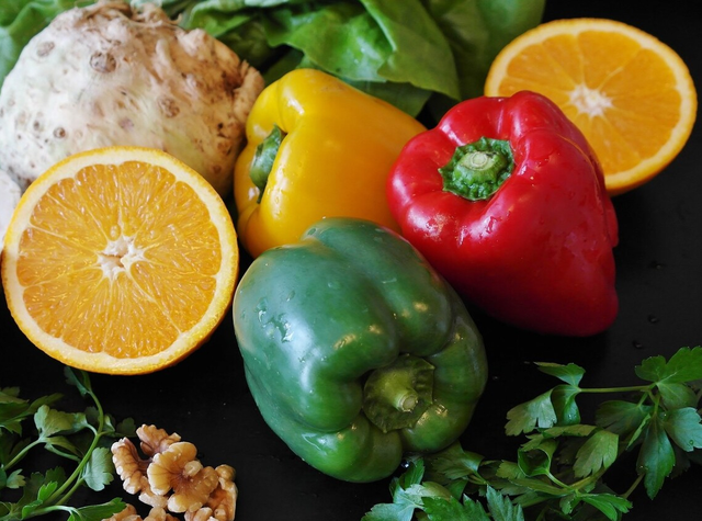 除了吸烟，吃什么更容易得肺癌？