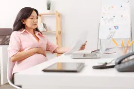 为什么更建议女生考公？怀孕以后你就懂了图片