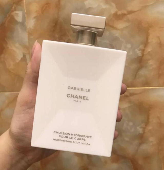 lamer身体乳真假辨别