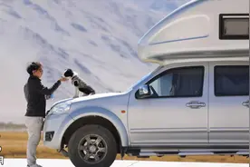 小伙26岁辞职，带着狗游遍半个中国：没工作，我活得更快乐图片