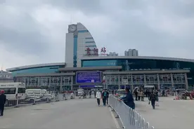 下月起，贵阳至大理首开直达高速动车图片