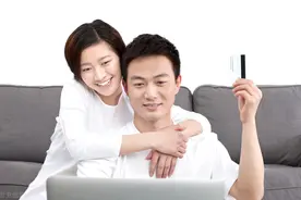 28岁已婚男人：送老婆闺蜜回家以后，却迎来了对方的纠缠不休图片