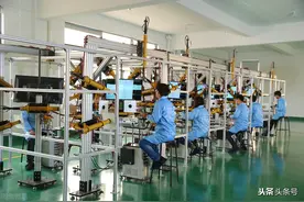 8个小时128块钱，中午还不管饭，这个活你会去干吗？图片