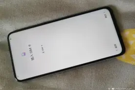 两千左右最值得入手的两款5G手机，都是真全面屏，支持高刷新率图片