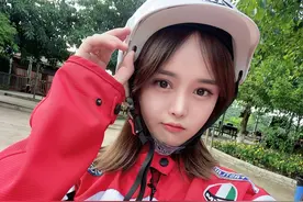 沙滩车美女图集图片