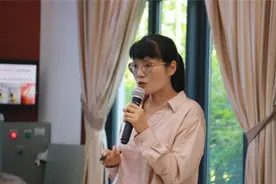 年薪50万还有7年退休，深圳熊芳芳为何毅然辞职？图片