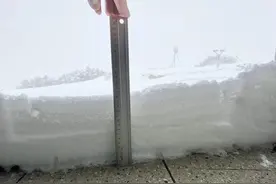 积雪超10厘米！台湾玉山突降暴雪，倒春寒又来了？分析：要回暖了图片