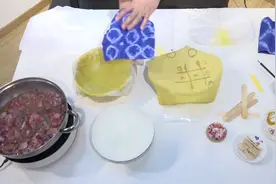 徐家汇街道教你做植物扎染，邂逅专属自然的色彩！图片