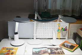 护眼台灯怎么买？实践出真知，我家的人气LED护眼台灯推荐图片