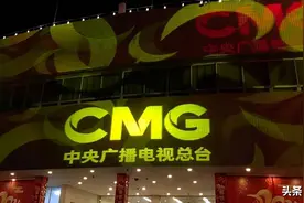 央视虎年春晚筹备，抗疫主题小品或再现，去年的《阳台》还记得吗图片