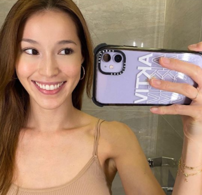 锦荣前女友官宣当妈!与男友交往一年未婚先孕,宝宝已有4个月大