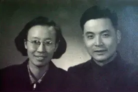 1986年，两弹元勋邓稼先，分离28年，团圆仅1年的凄美爱情图片