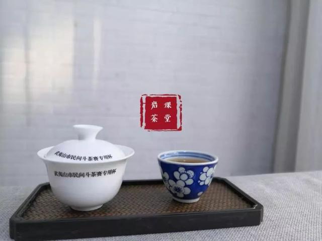 武夷岩茶都说香清甘活，那一款肉桂的苦味明显，到底是为什么？