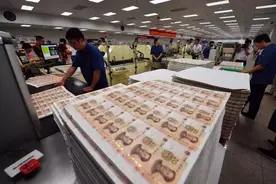 江湖恩仇录：马云伸出的一只手图片
