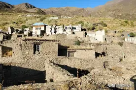 西藏朗县拉多乡吉村：山顶贫困村旧貌换新颜图片