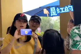 汪峰晒章子怡与孩子温馨日常，体贴喂妻子吃饭遭拒，夫妻互动太甜图片