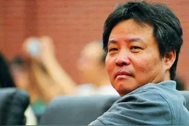 余华评价鲁迅：他是我这辈子唯一讨厌过的作家，直到36岁才改变图片