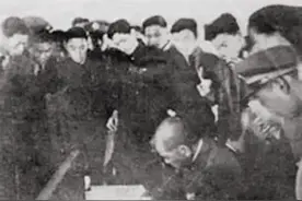 日本战犯在中国被枪决场景：谷寿夫双脚颤抖，百人斩刽子手很平静图片