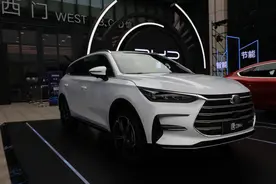 比亚迪唐、秦PLUS、宋PLUS三款DM-i实车抢先看图片