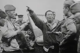 1945年朝鲜半岛，美提出以三八线分界，斯大林的回答令人意外图片